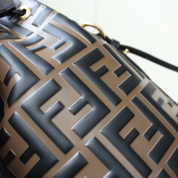 Fendi Mon Tresor Brown Leather Mini-Bag(18-12-10cm) - 
