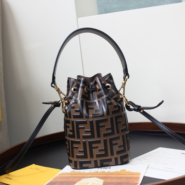 Fendi Mon Tresor Brown Leather Mini-Bag(18-12-10cm) - 