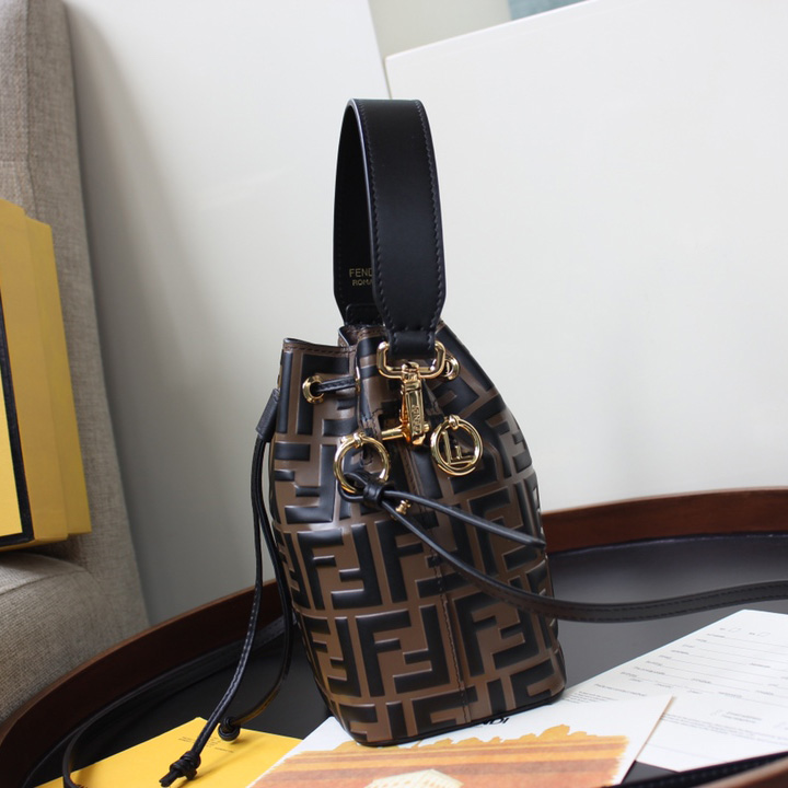 Fendi Mon Tresor Brown Leather Mini-Bag(18-12-10cm) - 