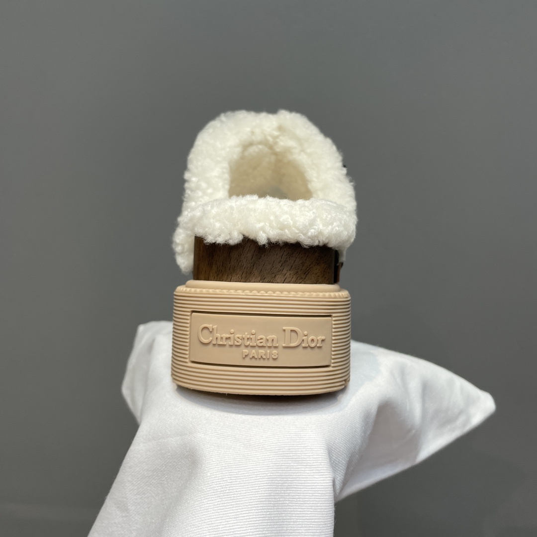 Dior Diorquake Strap Sandal - PerfectKickZ