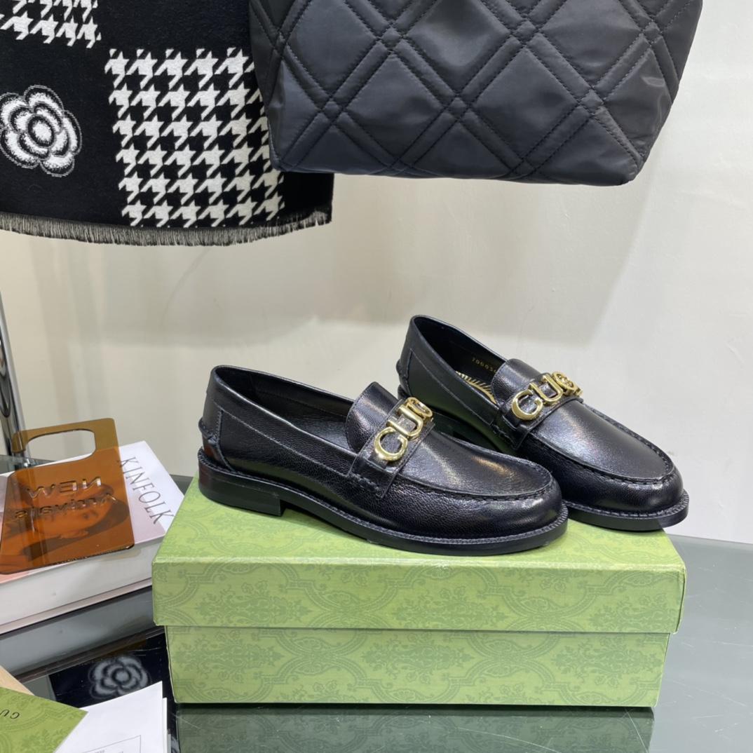 Gucci Women's Gucci Leather Loafer - PerfectKickZ