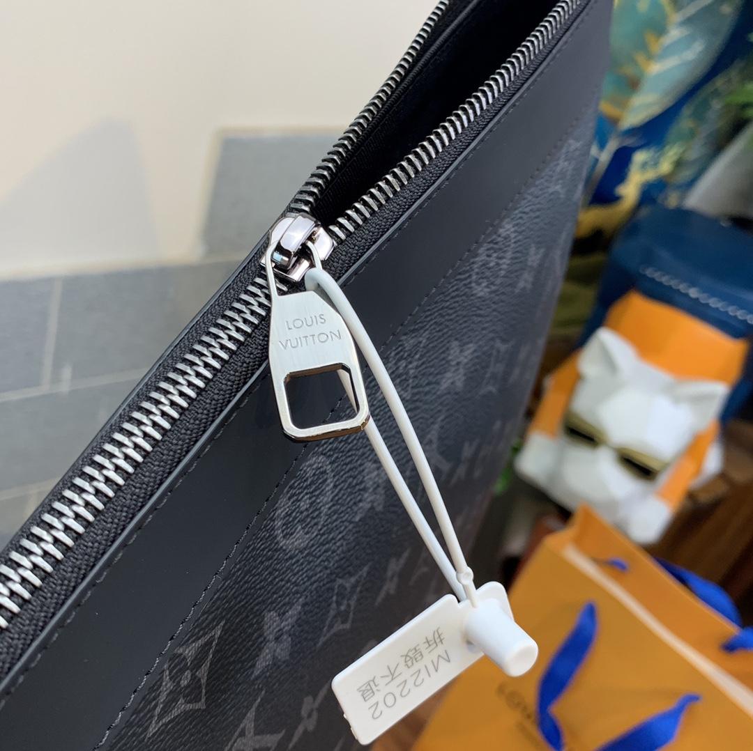 Louis Vuitton Discovery Pochette (34-25-2cm)    M62291 - PerfectKickZ