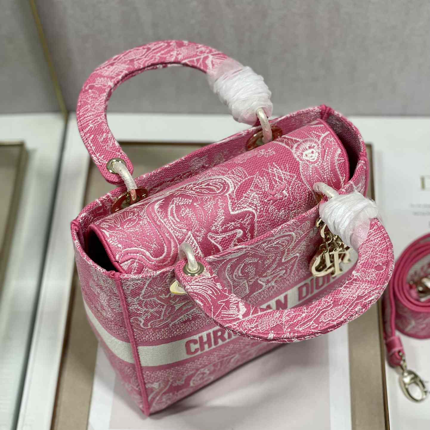 Dior Medium Lady D-Lite Bag(24-20-11cm) - PerfectKickZ