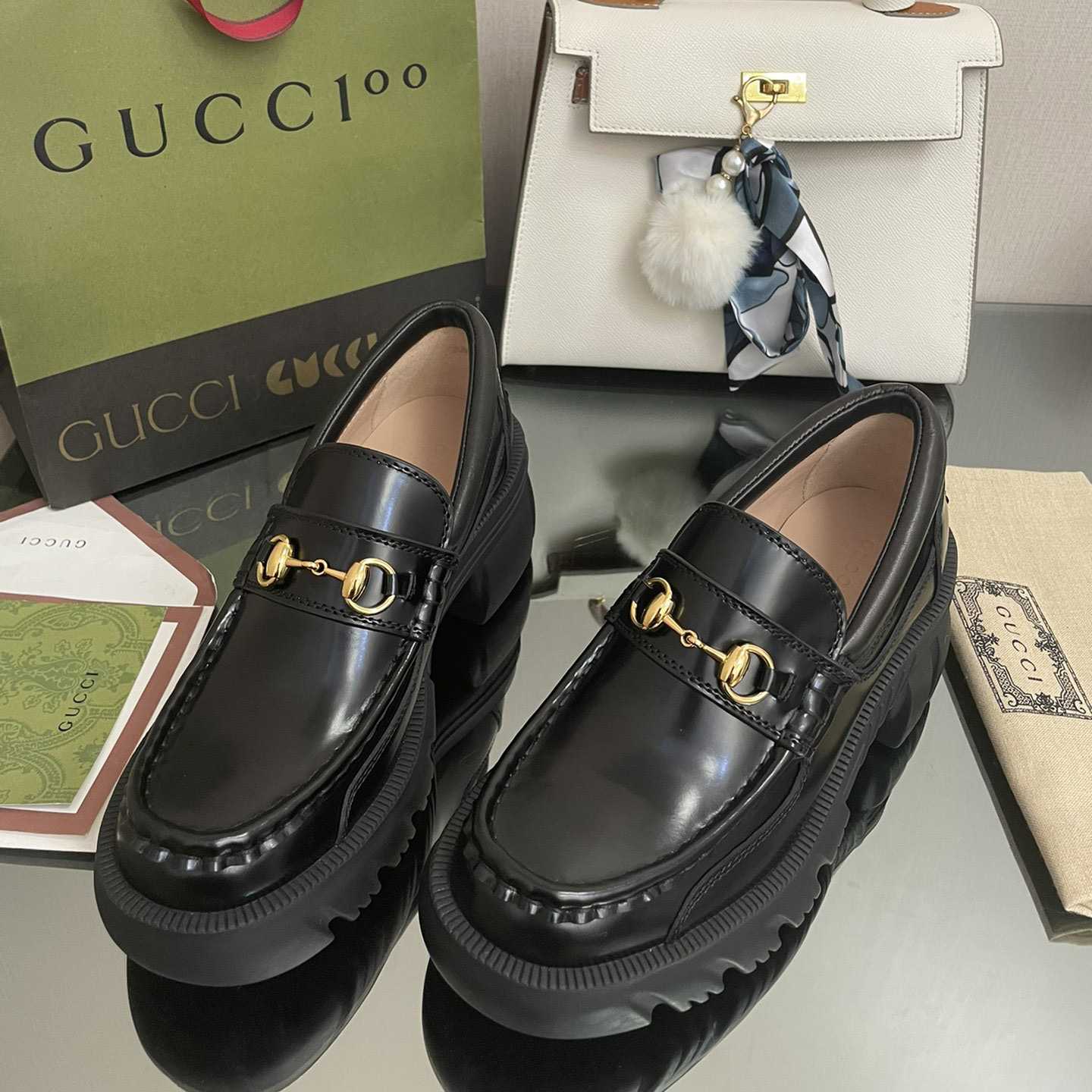 Gucci Women's Loafer With Horsebit - PerfectKickZ