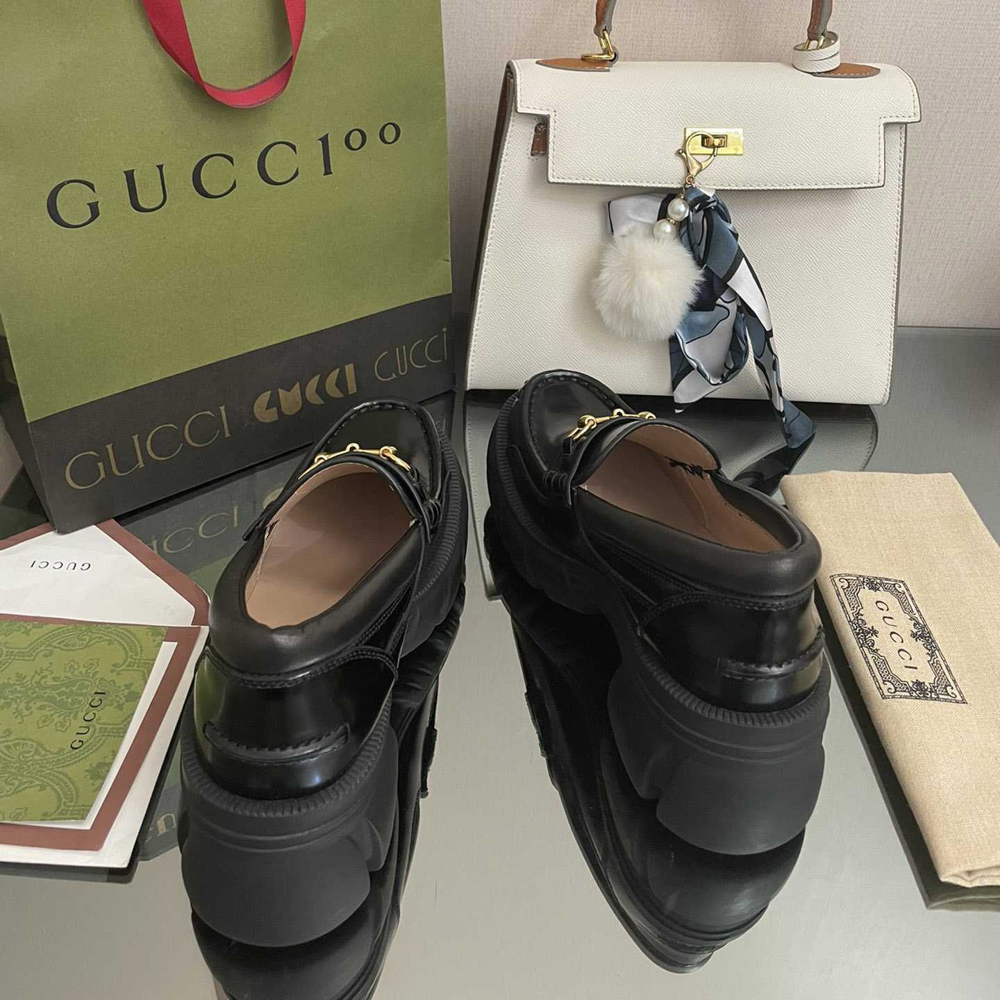 Gucci Women's Loafer With Horsebit - PerfectKickZ