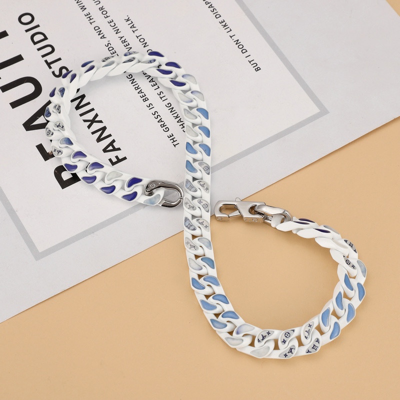 Louis Vuitton  Chain Links Necklace   - PerfectKickZ