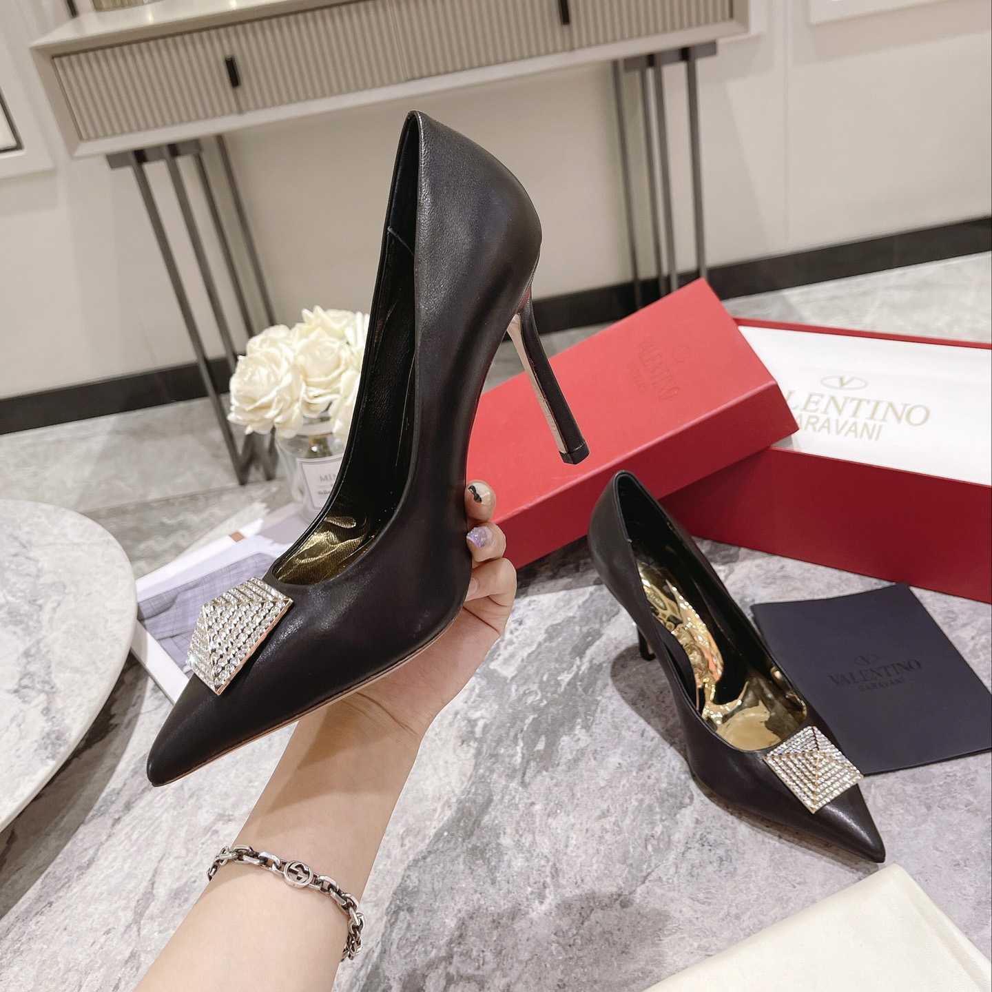 Valenti Garavani One Stud Pump With Crystal  100mm - PerfectKickZ