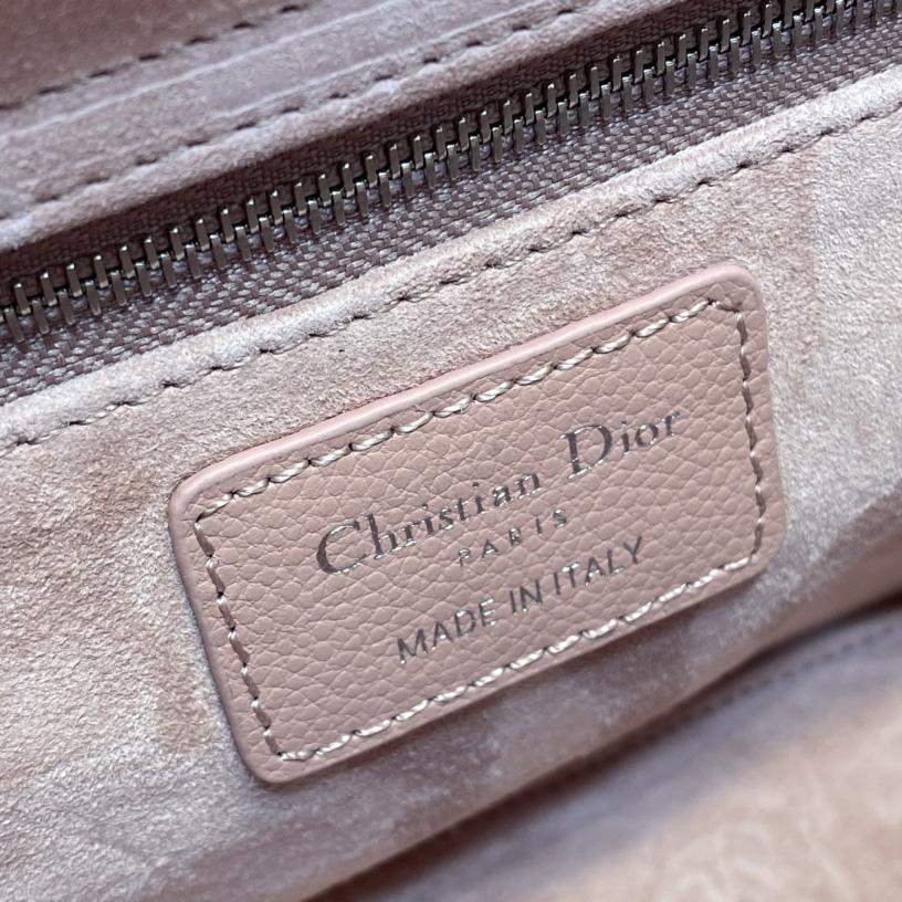 Dior medium Lady Dior Bag   24cm - PerfectKickZ
