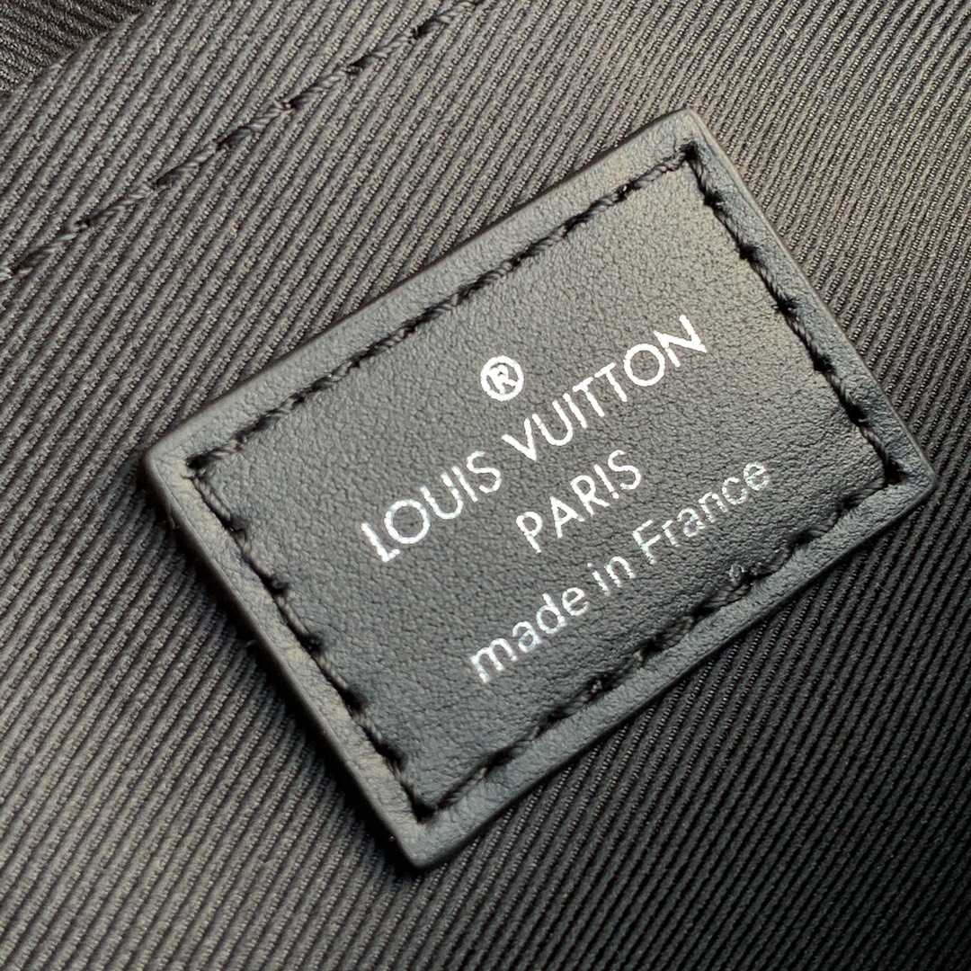 Louis Vuitton  City Keepall Crossbody Bags(27-17-13cm)   M45936 - PerfectKickZ