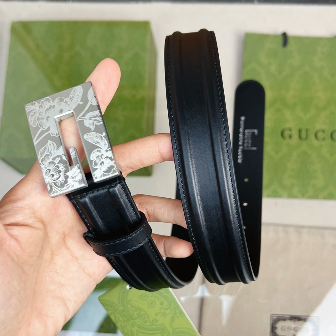 Gucci Thin Belt With Engraved Square G Buckle - PerfectKickZ