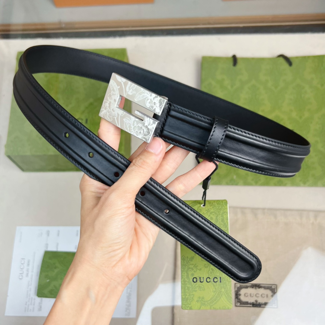 Gucci Thin Belt With Engraved Square G Buckle - PerfectKickZ