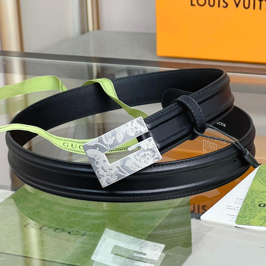 Gucci Thin Belt With Engraved Square G Buckle - PerfectKickZ
