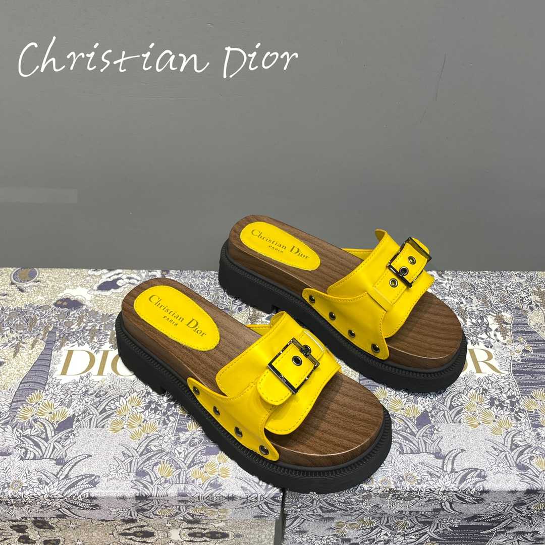 Dior Diorquake Strap Slide - PerfectKickZ
