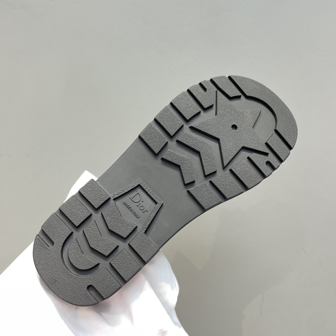 Dior Diorquake Strap Slide - PerfectKickZ
