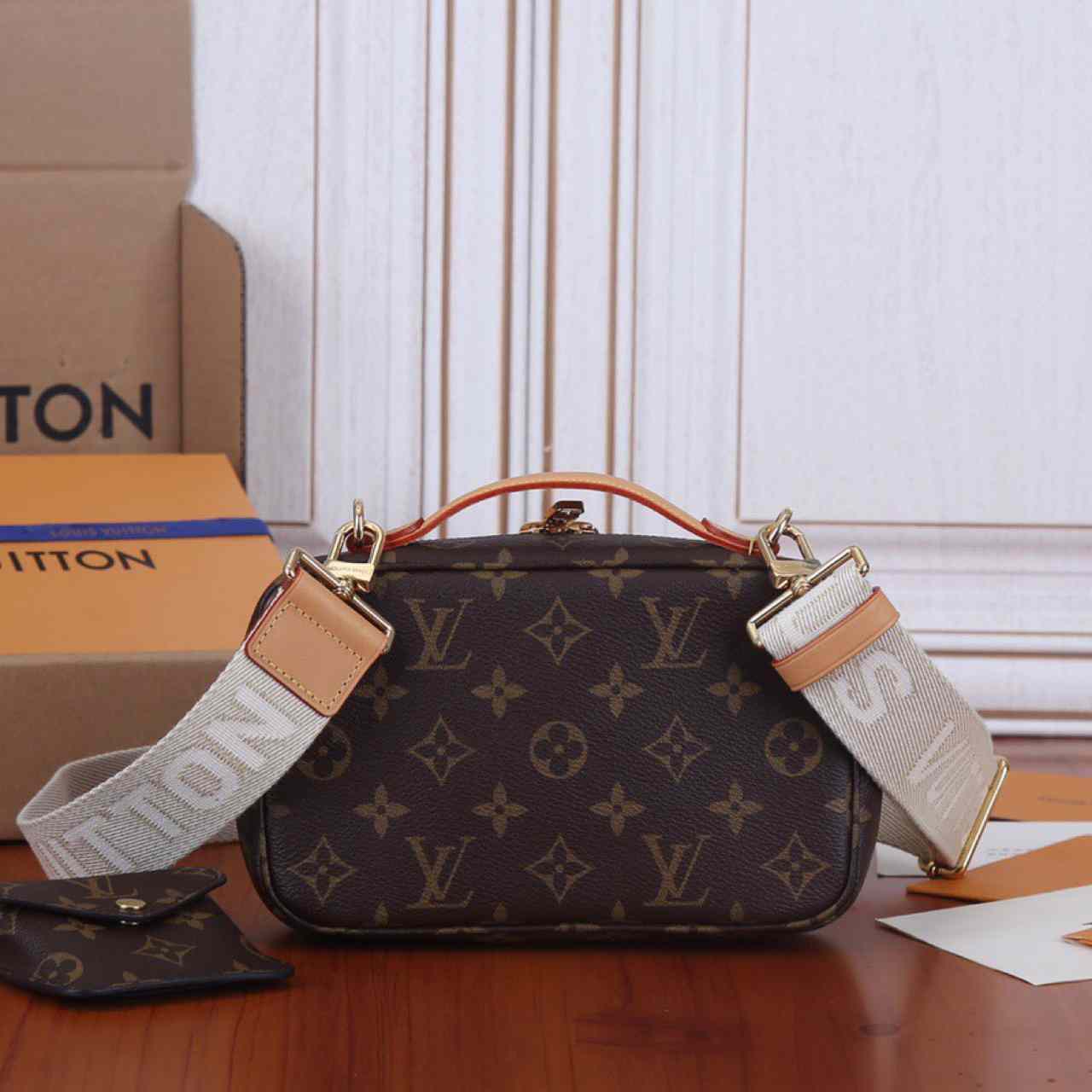 Louis Vuitton Utility Crossbody(18-11-10cm)   M80446 - PerfectKickZ