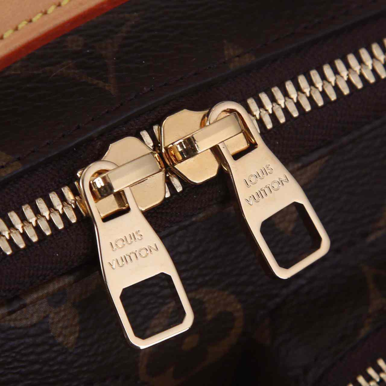 Louis Vuitton Utility Crossbody(18-11-10cm)   M80446 - PerfectKickZ
