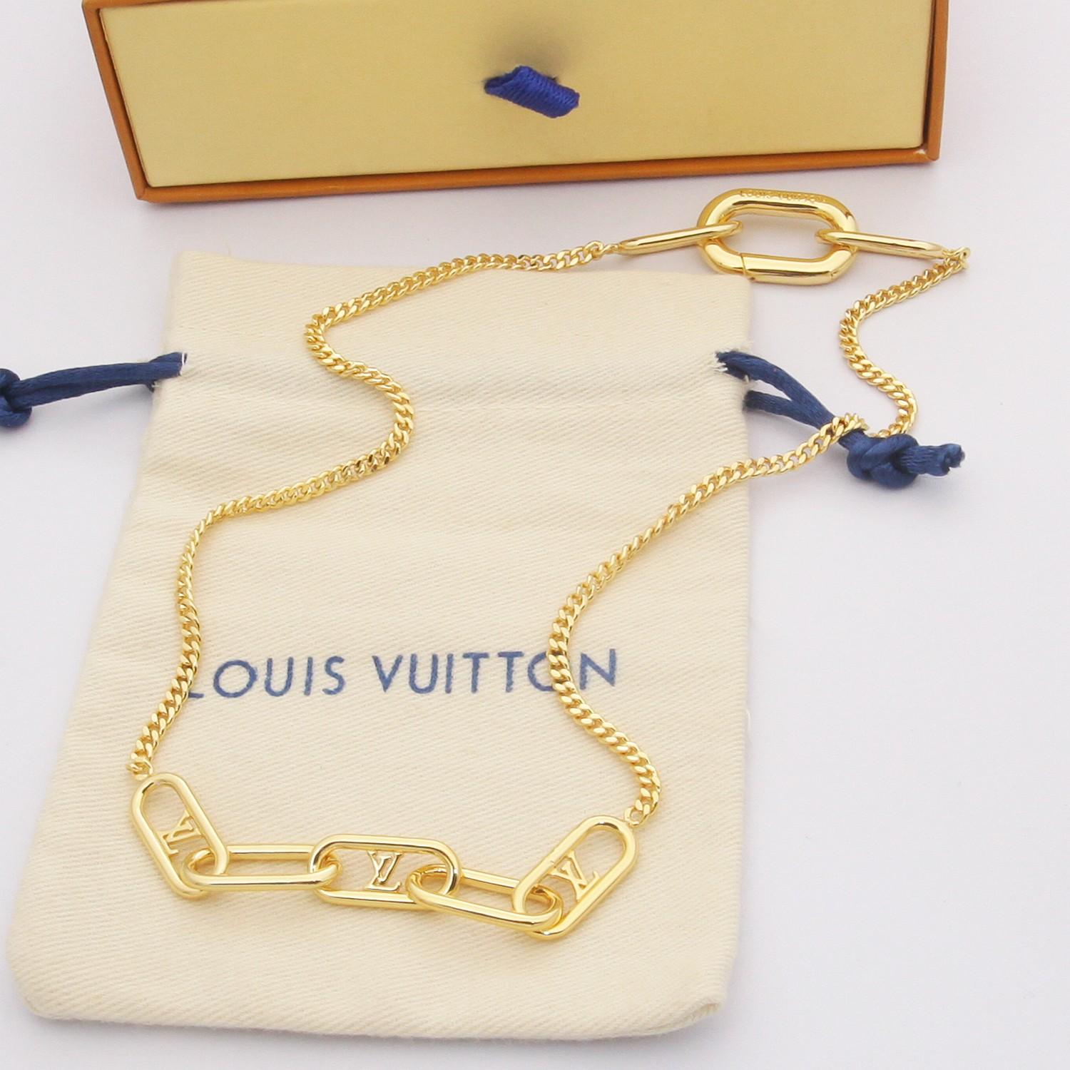 Louis Vuitton Mini Signature Chain Necklace   M00324 - PerfectKickZ