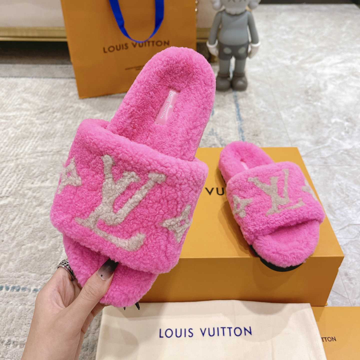 Louis Vuitton Paseo Flat Comfort Mule    - PerfectKickZ