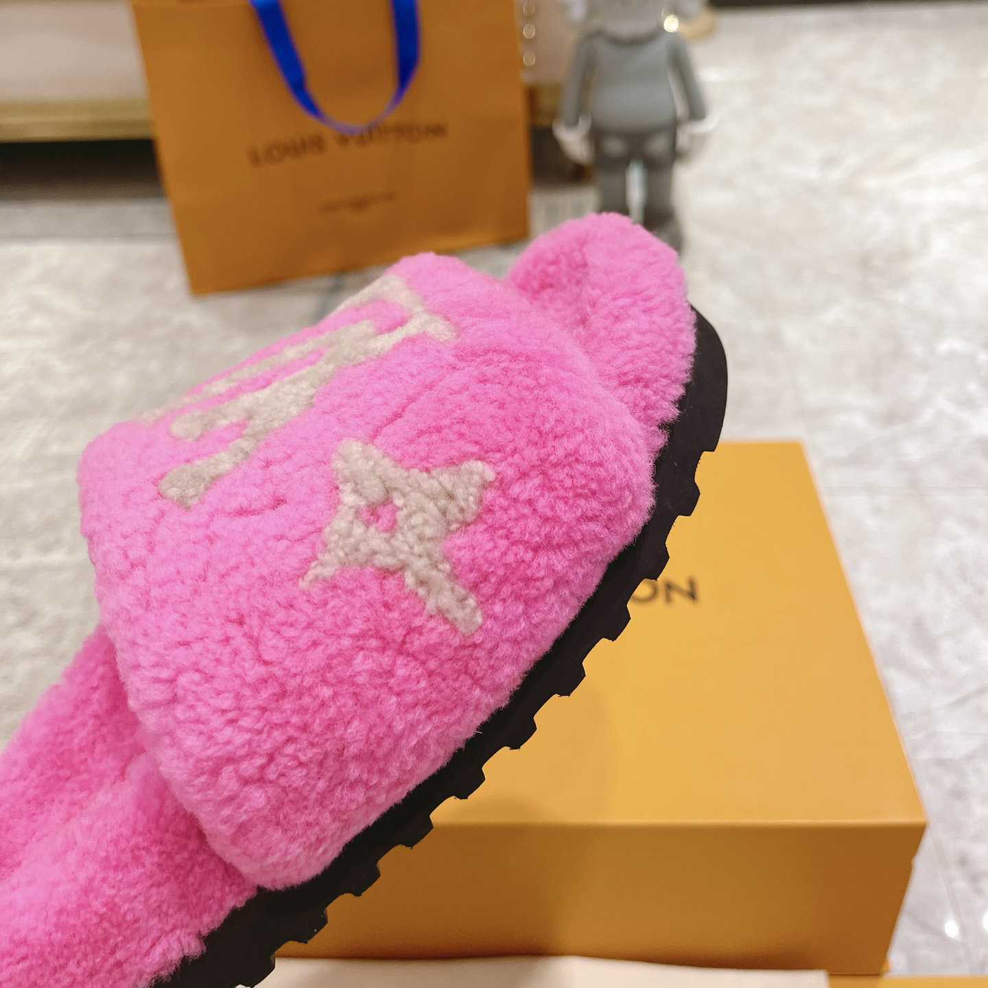 Louis Vuitton Paseo Flat Comfort Mule    - PerfectKickZ