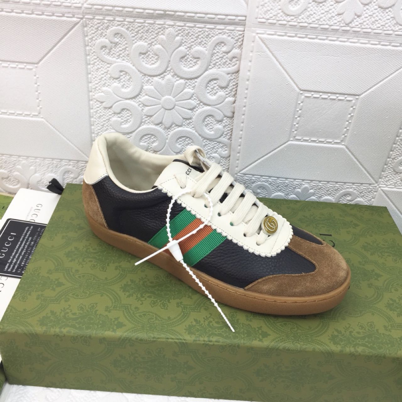Gucci Leather Web Sneaker - PerfectKickZ