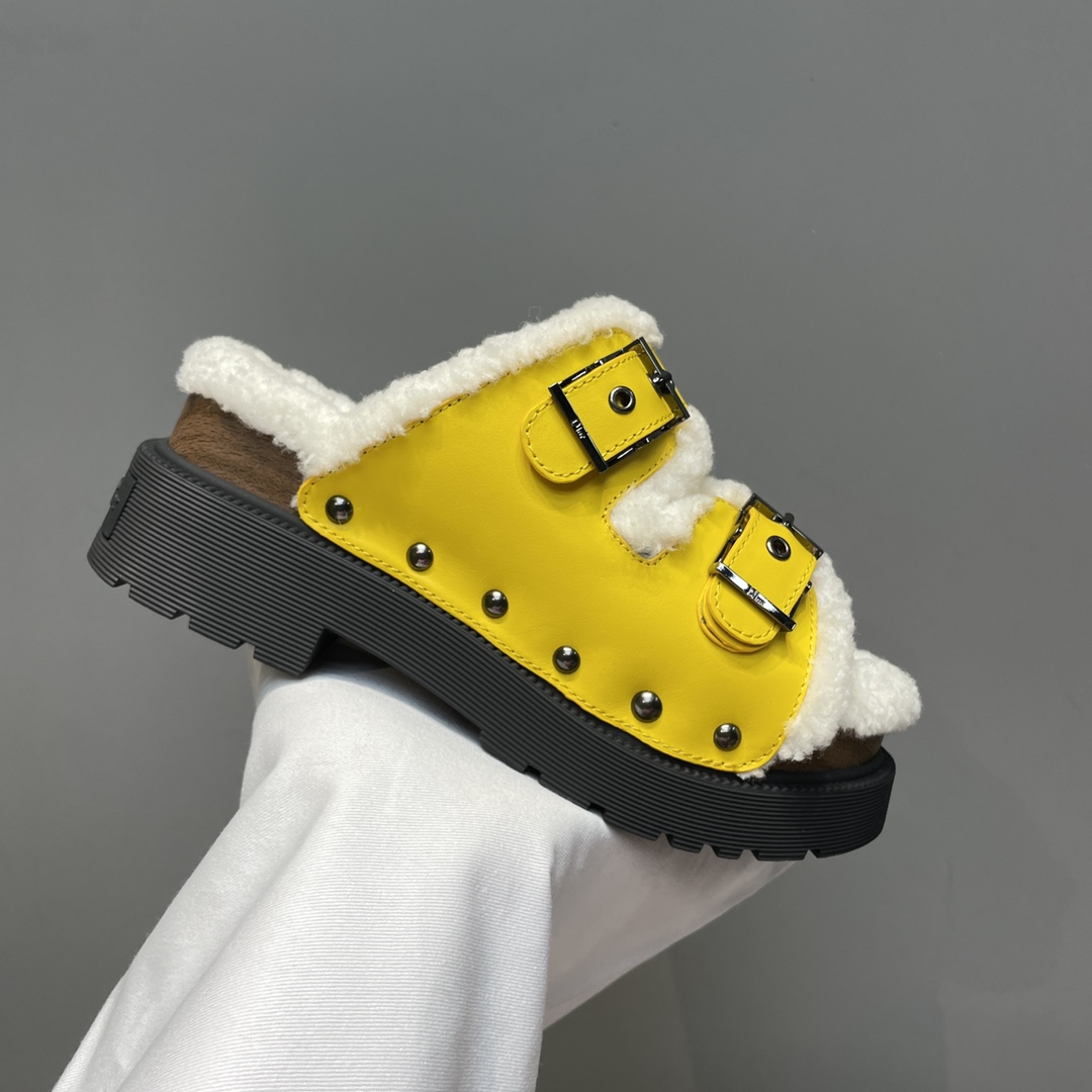 Dior Diorquake Strap Sandal - PerfectKickZ