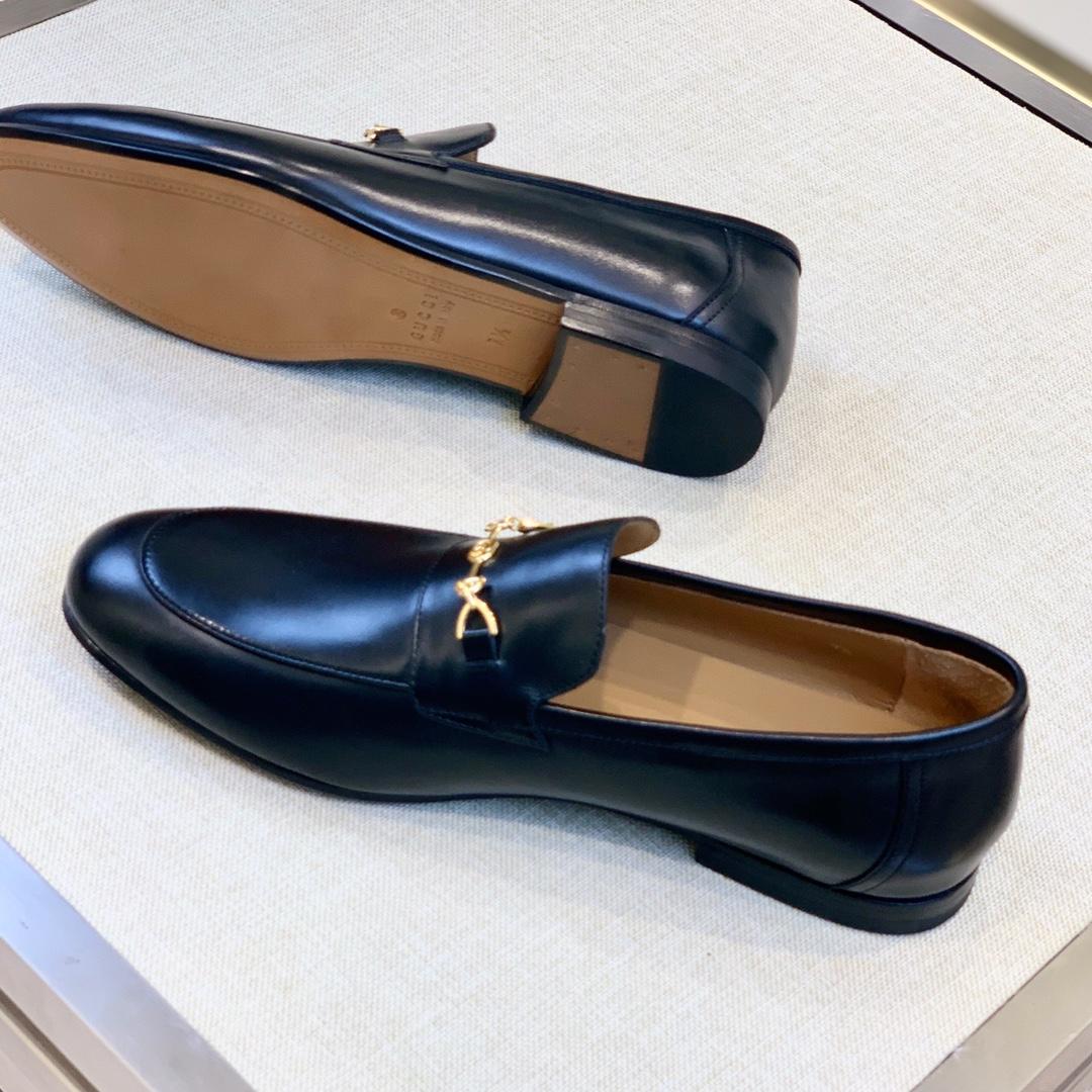 Gucci Men's Loafer With Horsebit - PerfectKickZ