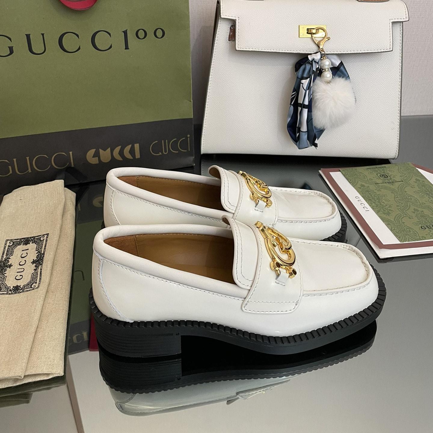 Gucci Women's Loafer With Interlocking G - PerfectKickZ