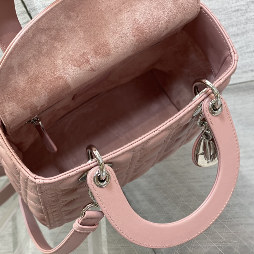 Dior Medium Lady Dior Bag   24cm - PerfectKickZ