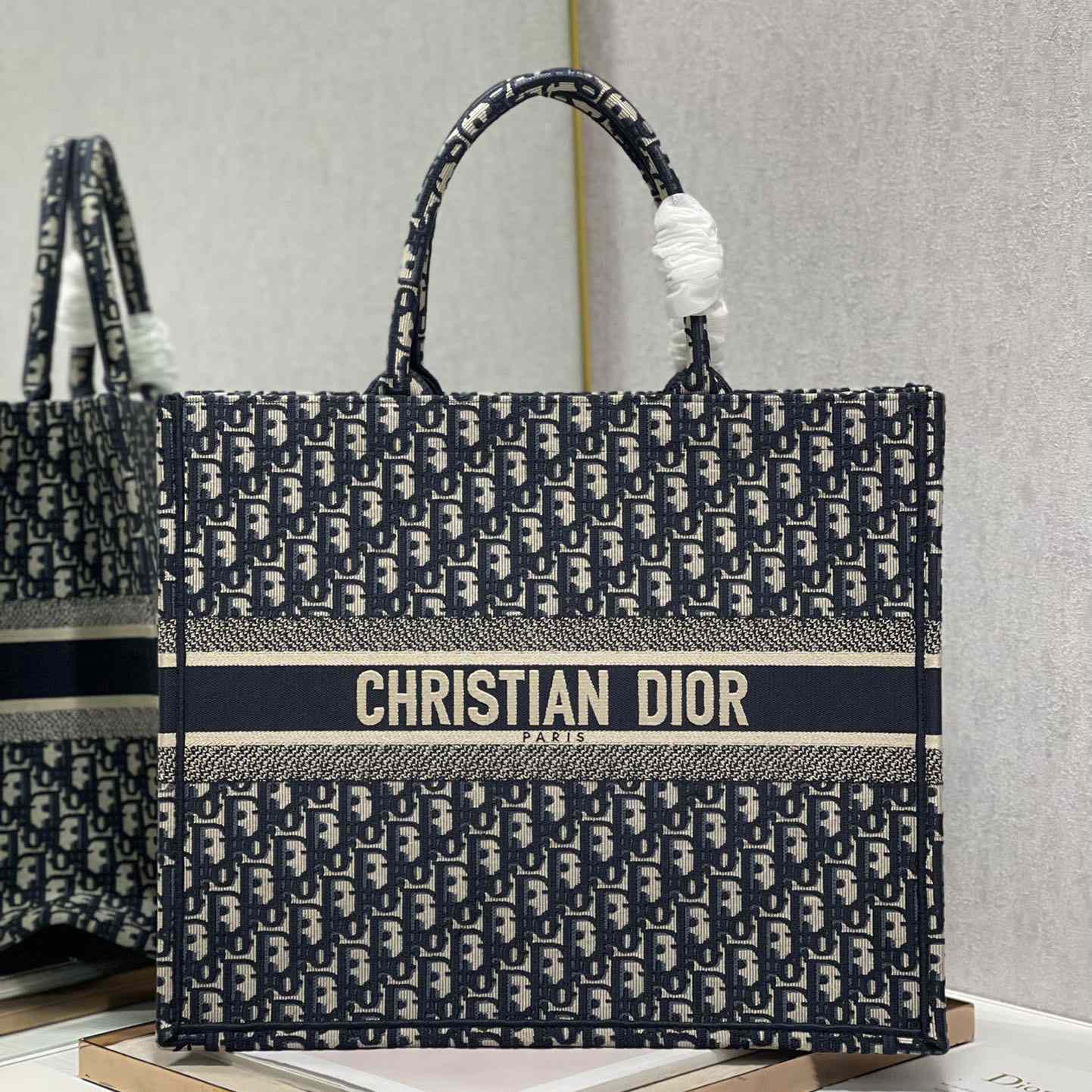 Dior Large Dior Book Tote(41-32cm) - PerfectKickZ