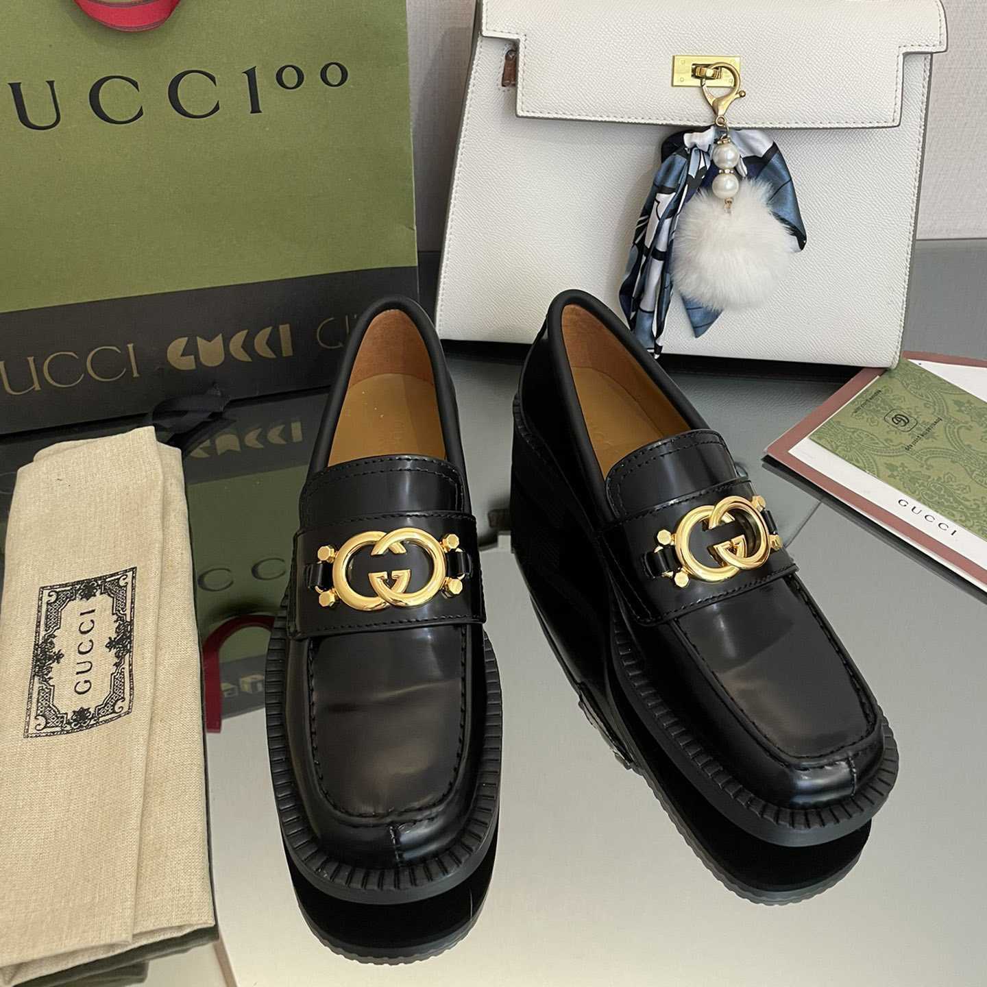 Gucci Women's Loafer With Interlocking G - PerfectKickZ