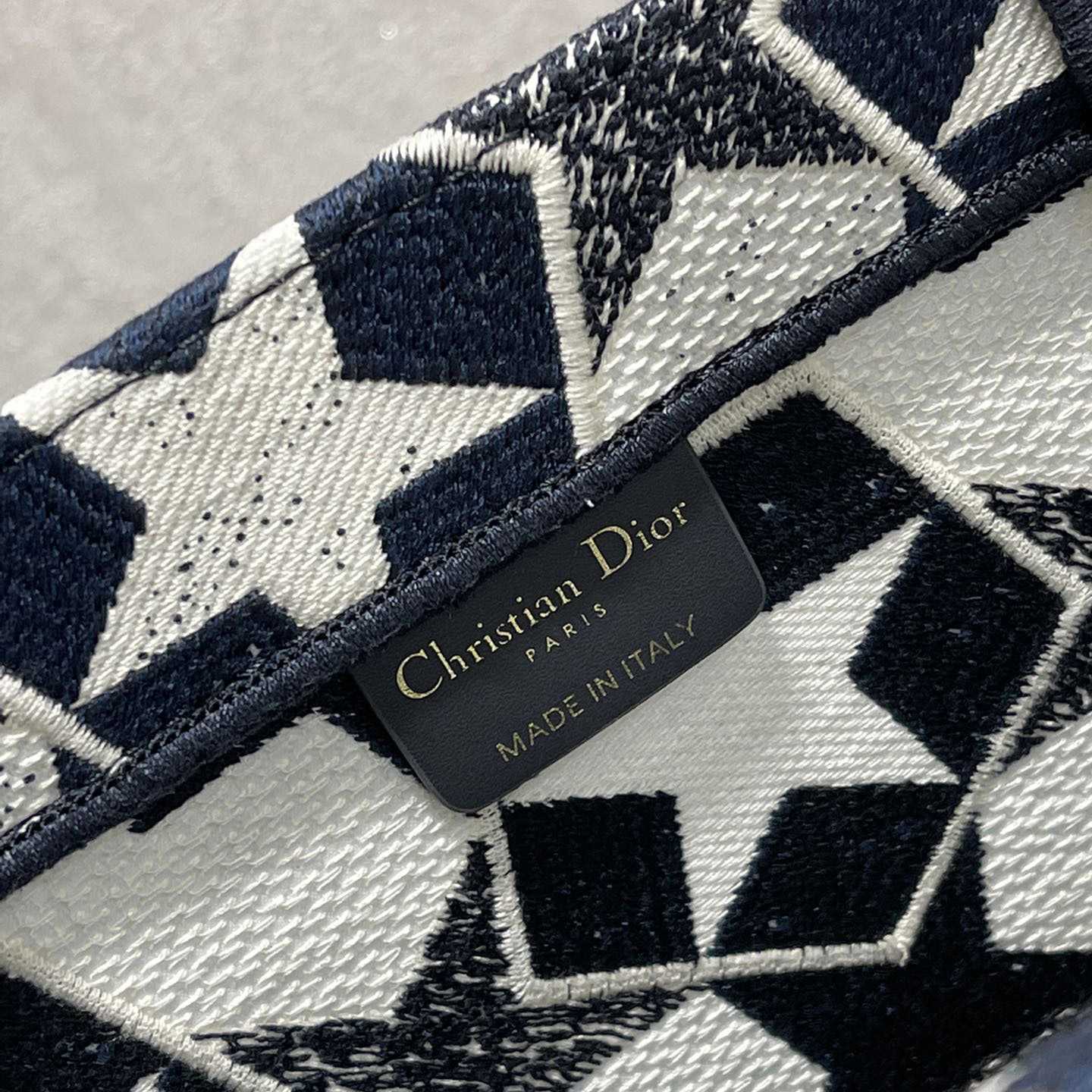 Dior Large Dior Book Tote(41-32cm) - PerfectKickZ