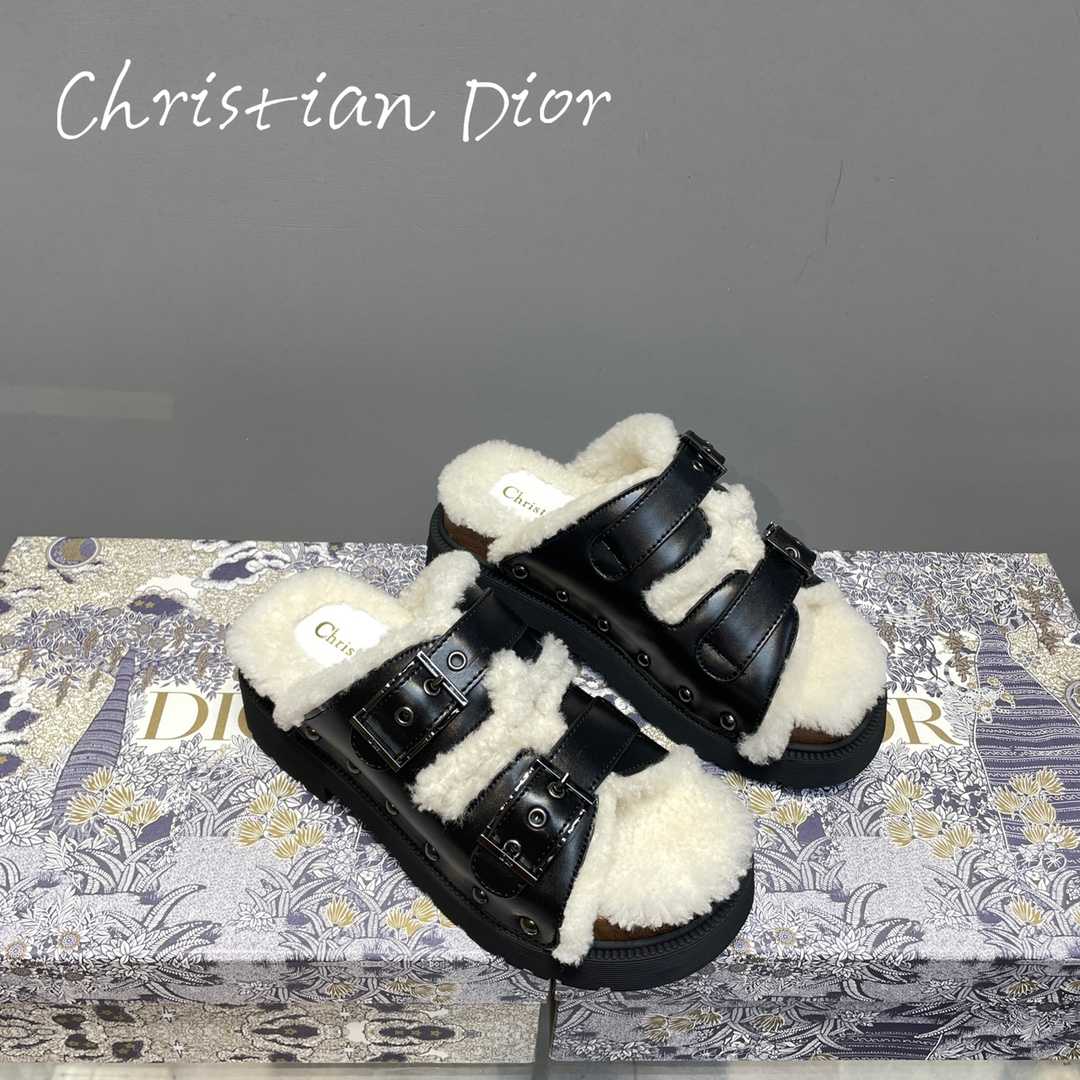 Dior Diorquake Strap Sandal - PerfectKickZ