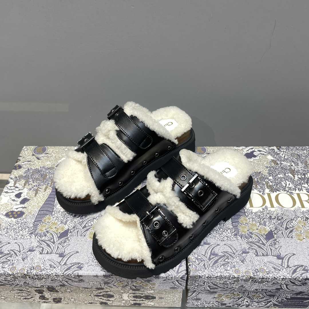 Dior Diorquake Strap Sandal - PerfectKickZ