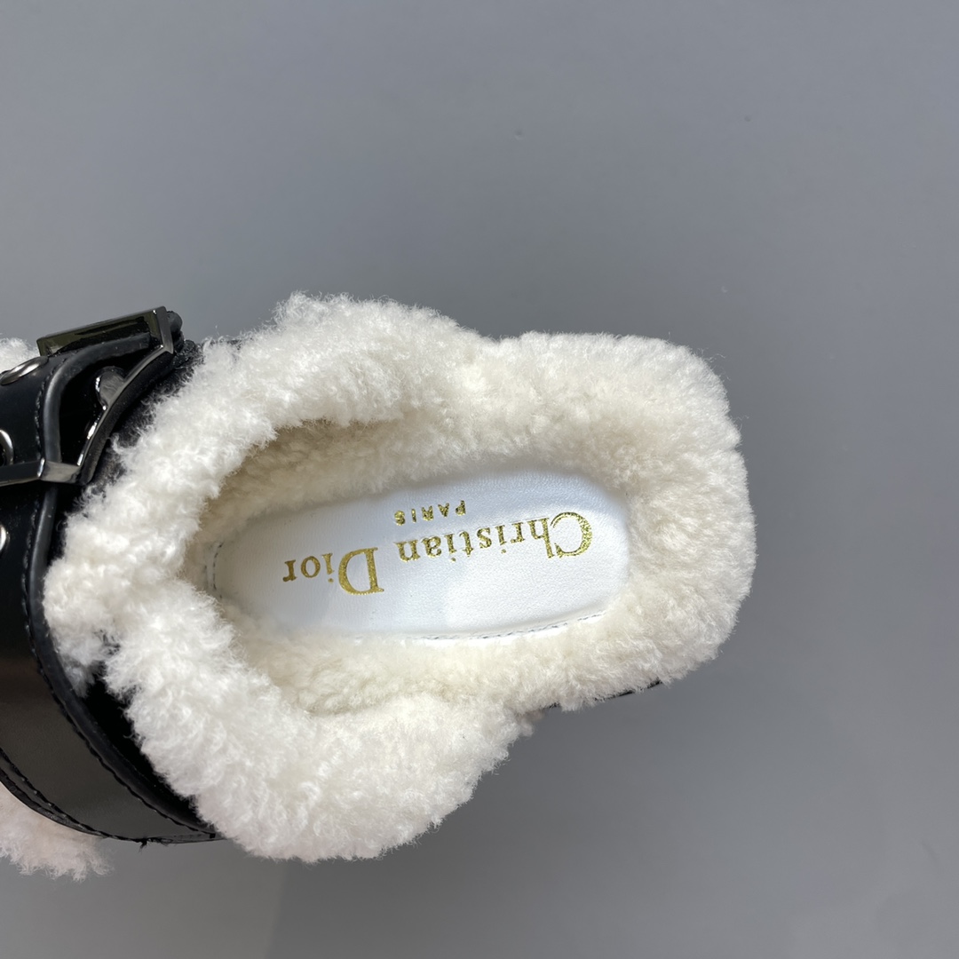 Dior Diorquake Strap Sandal - PerfectKickZ