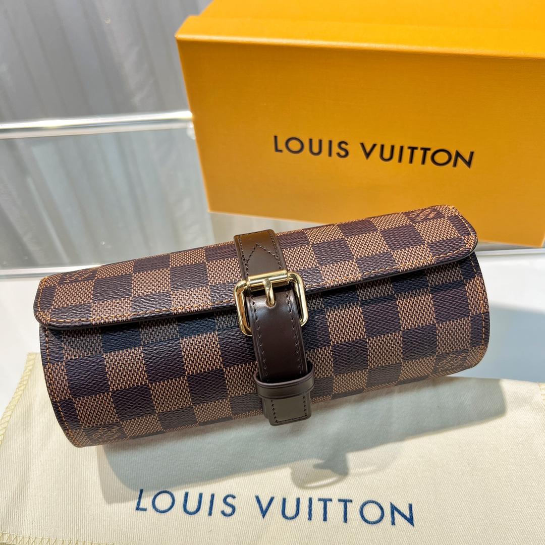Louis Vuitton  3 Watch Case    - PerfectKickZ