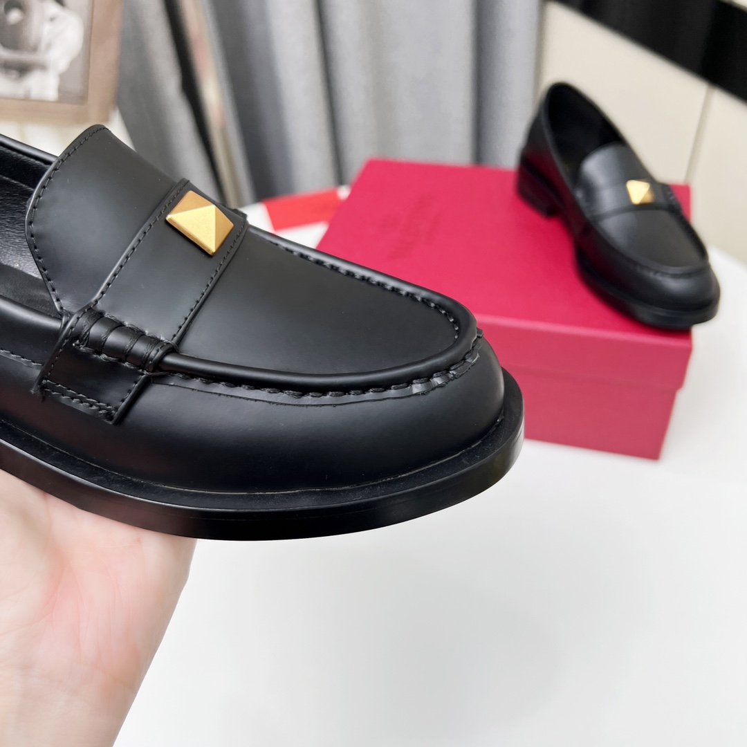 Valenti Roman Stud Brushed Calfskin Loafer 30mm - PerfectKickZ