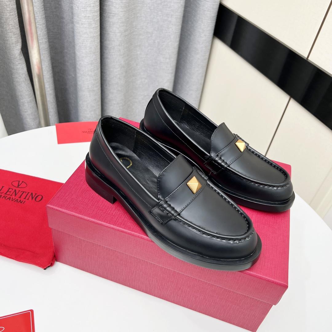Valenti Roman Stud Brushed Calfskin Loafer 30mm - PerfectKickZ