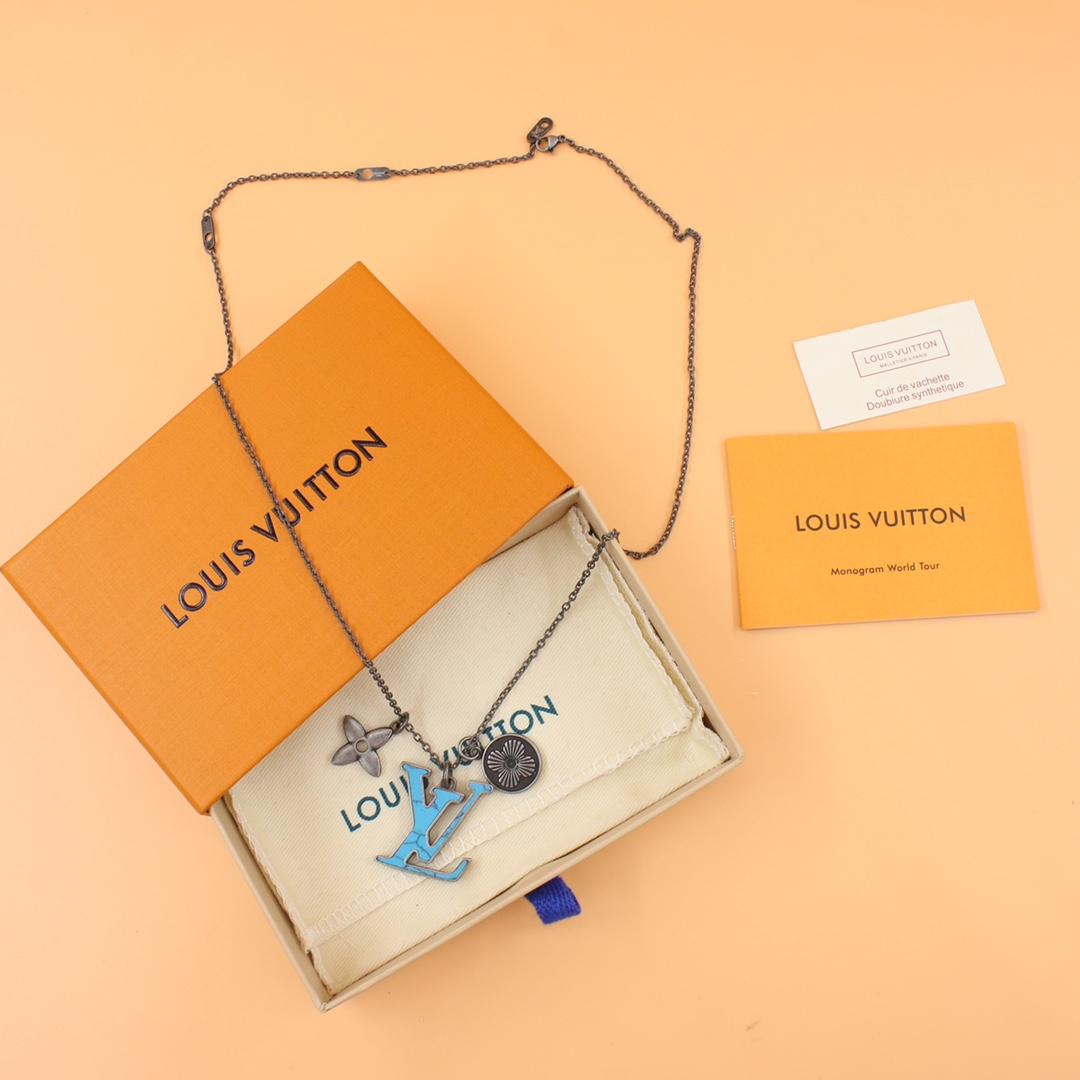 Louis Vuitton Pendant Chain LV Turquoise Necklace    M68904 - PerfectKickZ