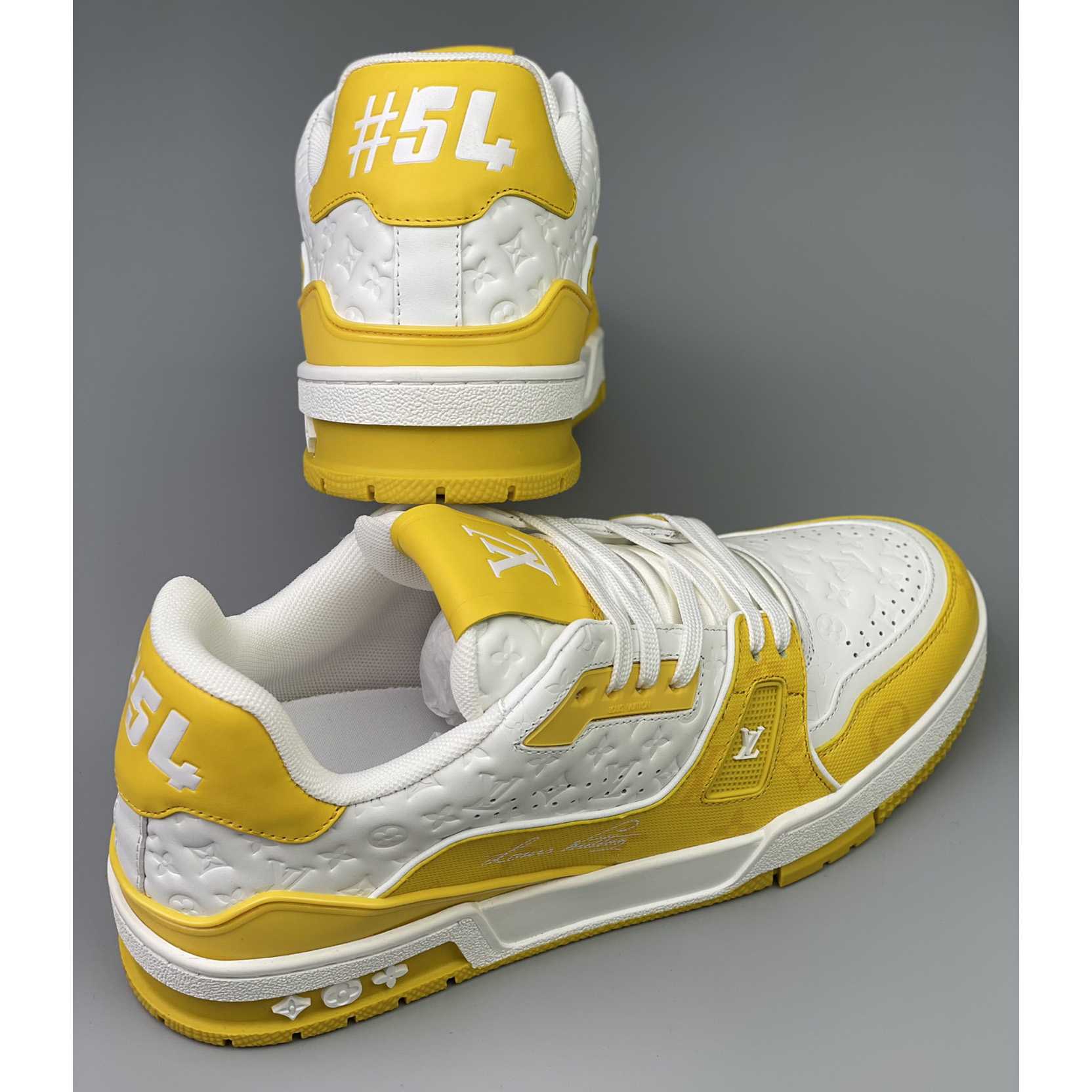 Louis Vuitton Trainer Sneaker (Upon UK Size) - 