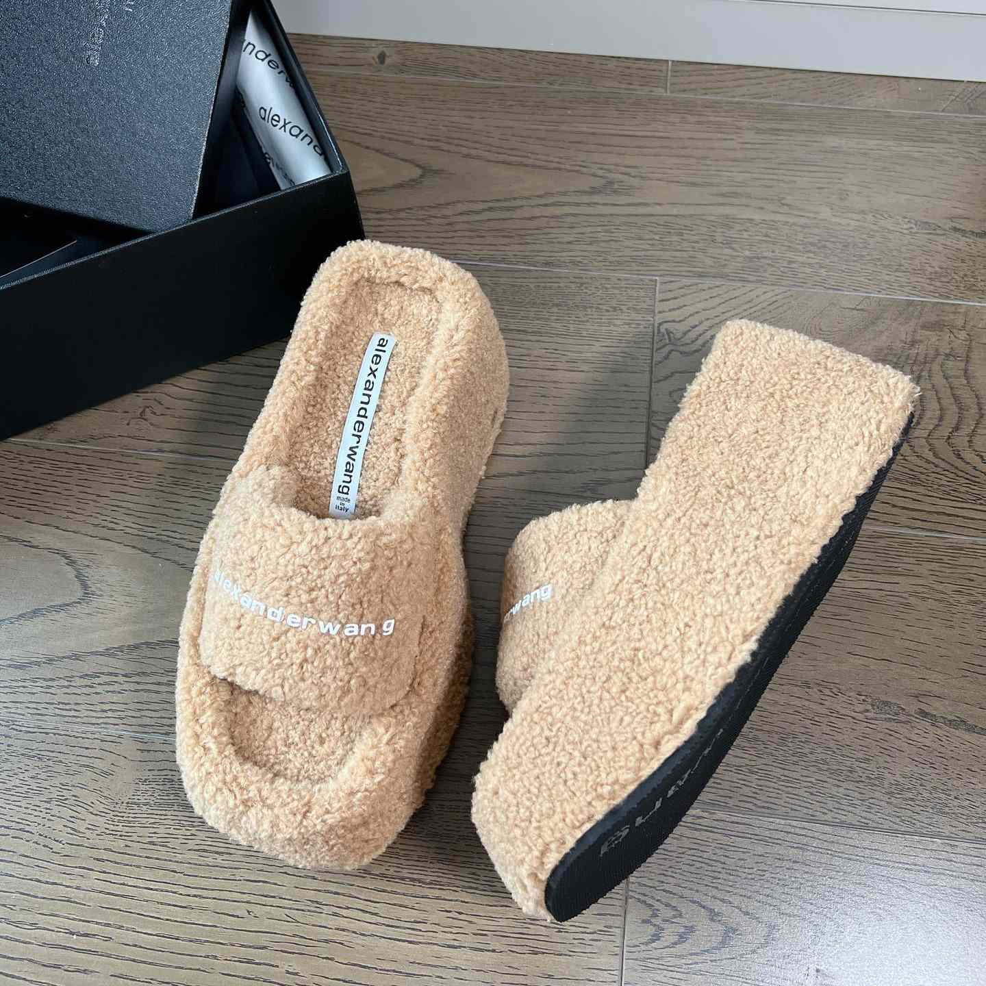 Alexander Wang Slide - PerfectKickZ