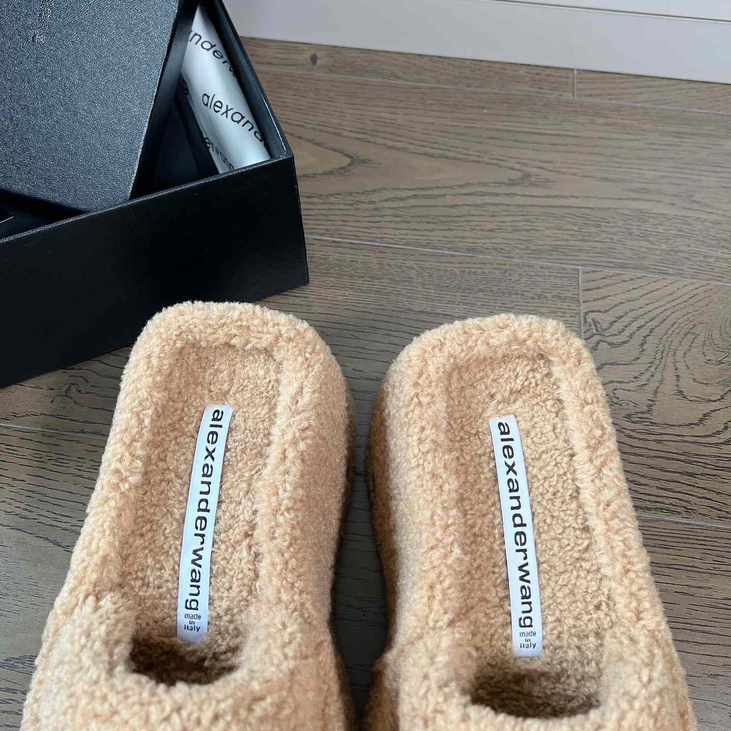Alexander Wang Slide - PerfectKickZ