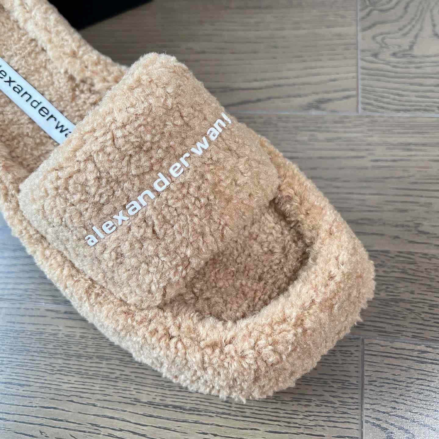Alexander Wang Slide - PerfectKickZ