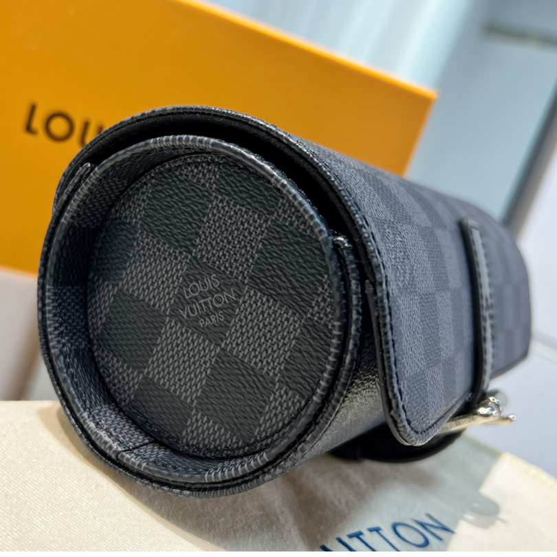 Louis Vuitton  3 Watch Case    - PerfectKickZ
