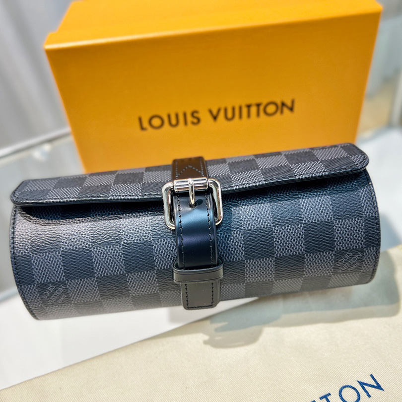 Louis Vuitton  3 Watch Case    - PerfectKickZ