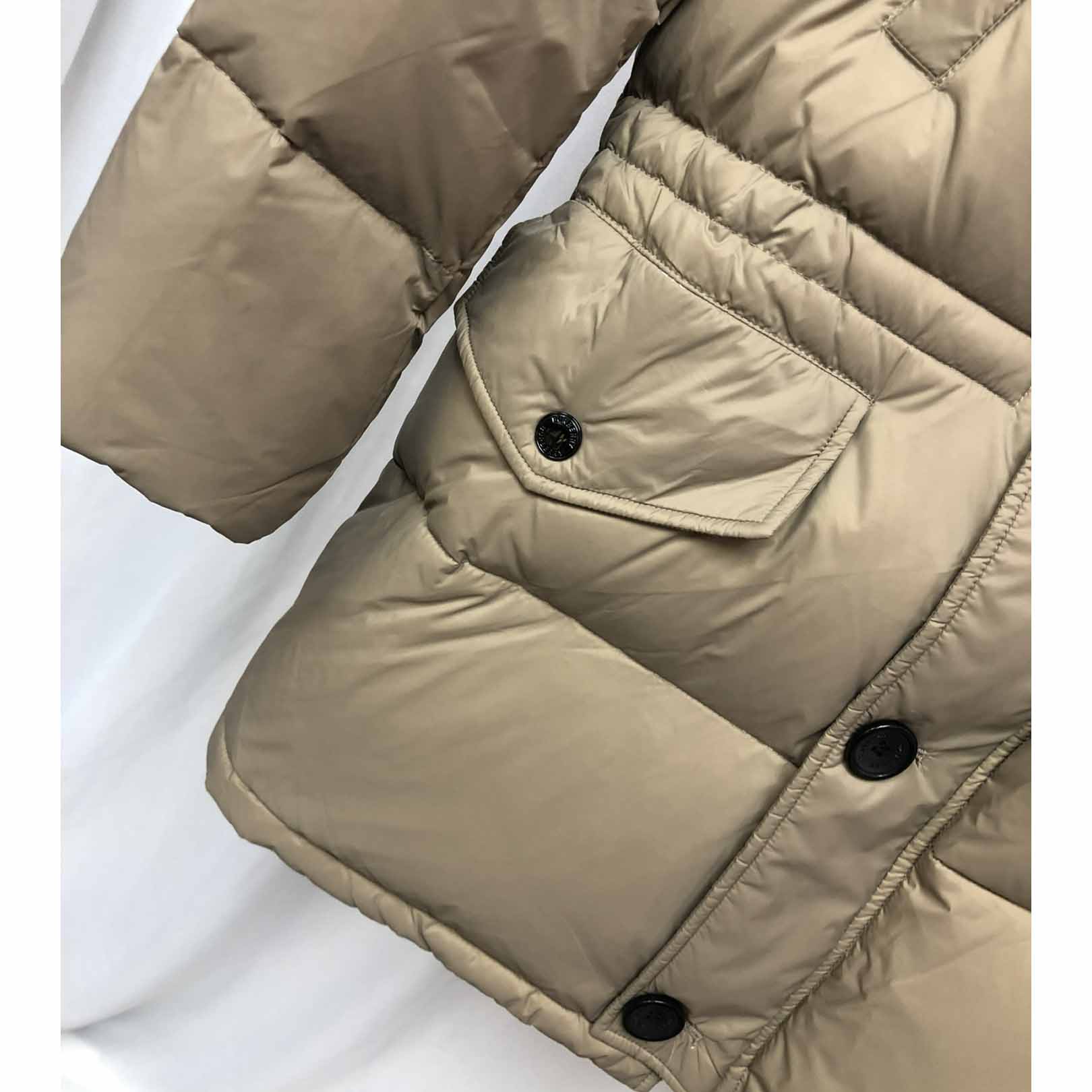 Burberry Logo Appliqué Nylon Puffer Coat - PerfectKickZ