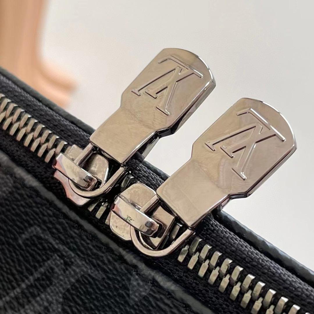 Louis Vuitton Discovery Backpack PM (37-40-20cm)   M43186 - 