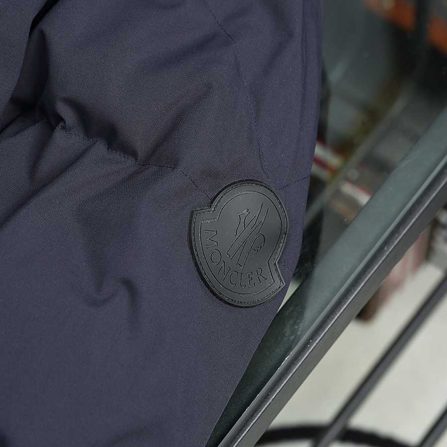 Moncler Short Down Jacket - PerfectKickZ