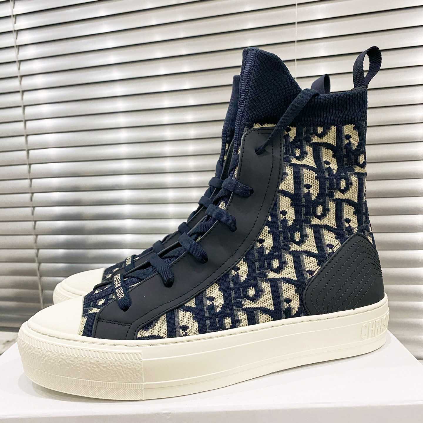 Dior Walk'n'Dior High-Top Sneaker - PerfectKickZ