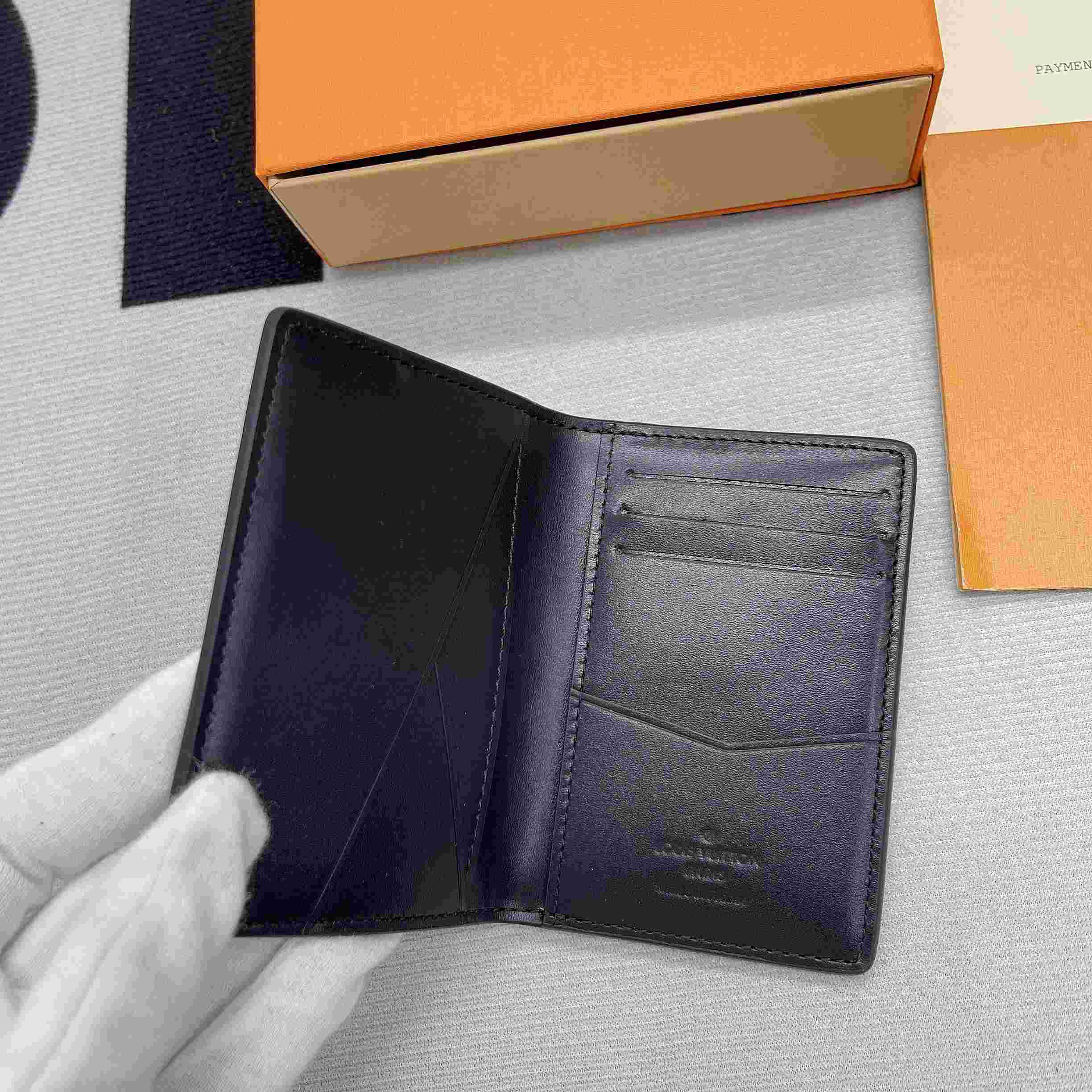 Louis Vuitton Pocket Organizer(8-11-1cm)     M62899 - PerfectKickZ