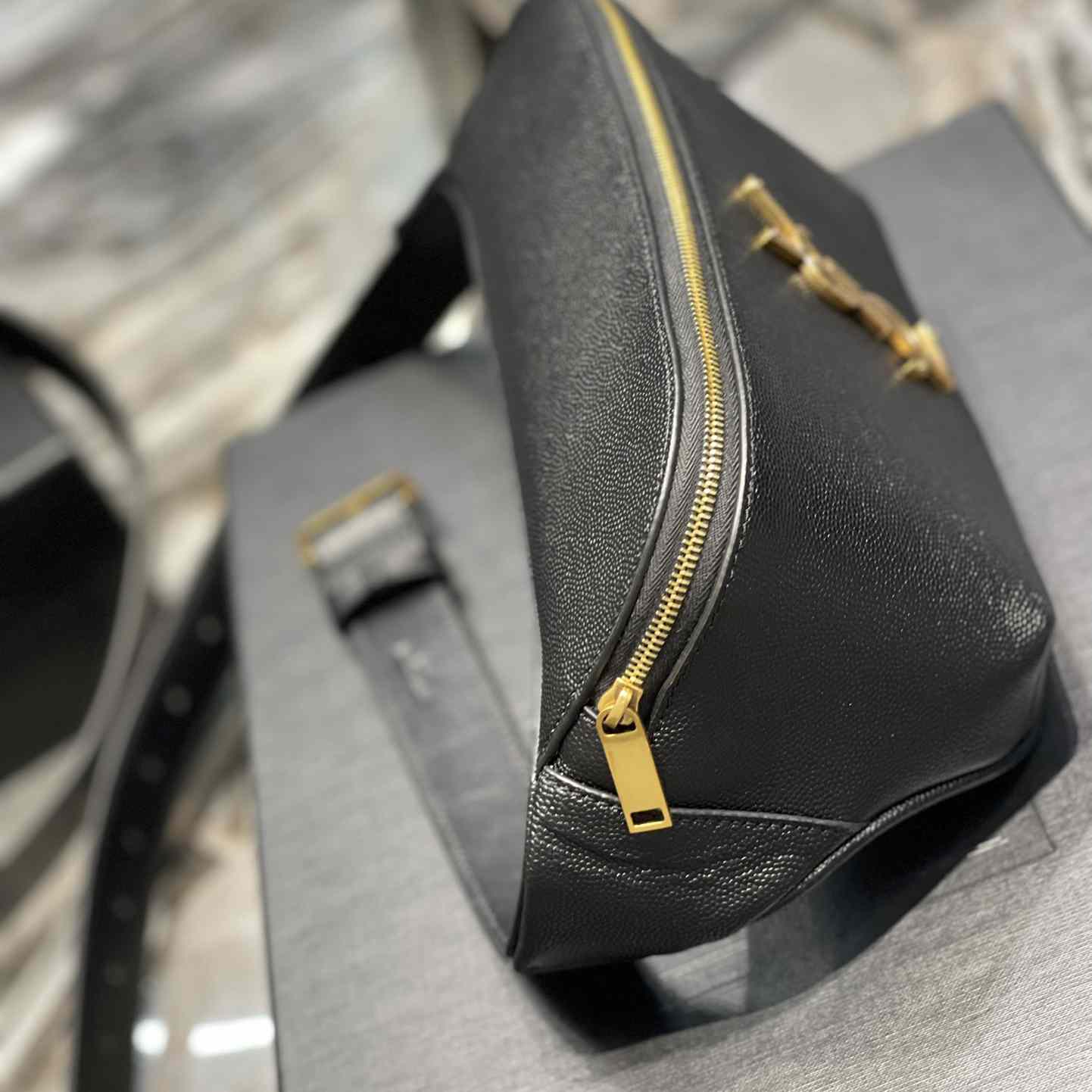 Saint Laurent Belt Bag(25-14-3.5cm)   569737 - PerfectKickZ